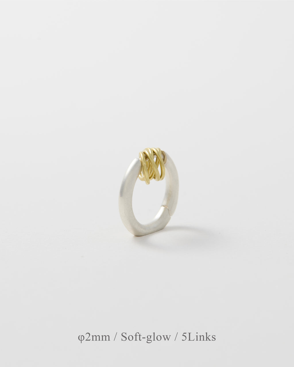 'Linked' pierced earring