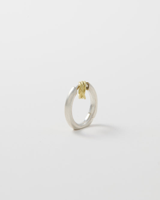 'Linked' pierced earring