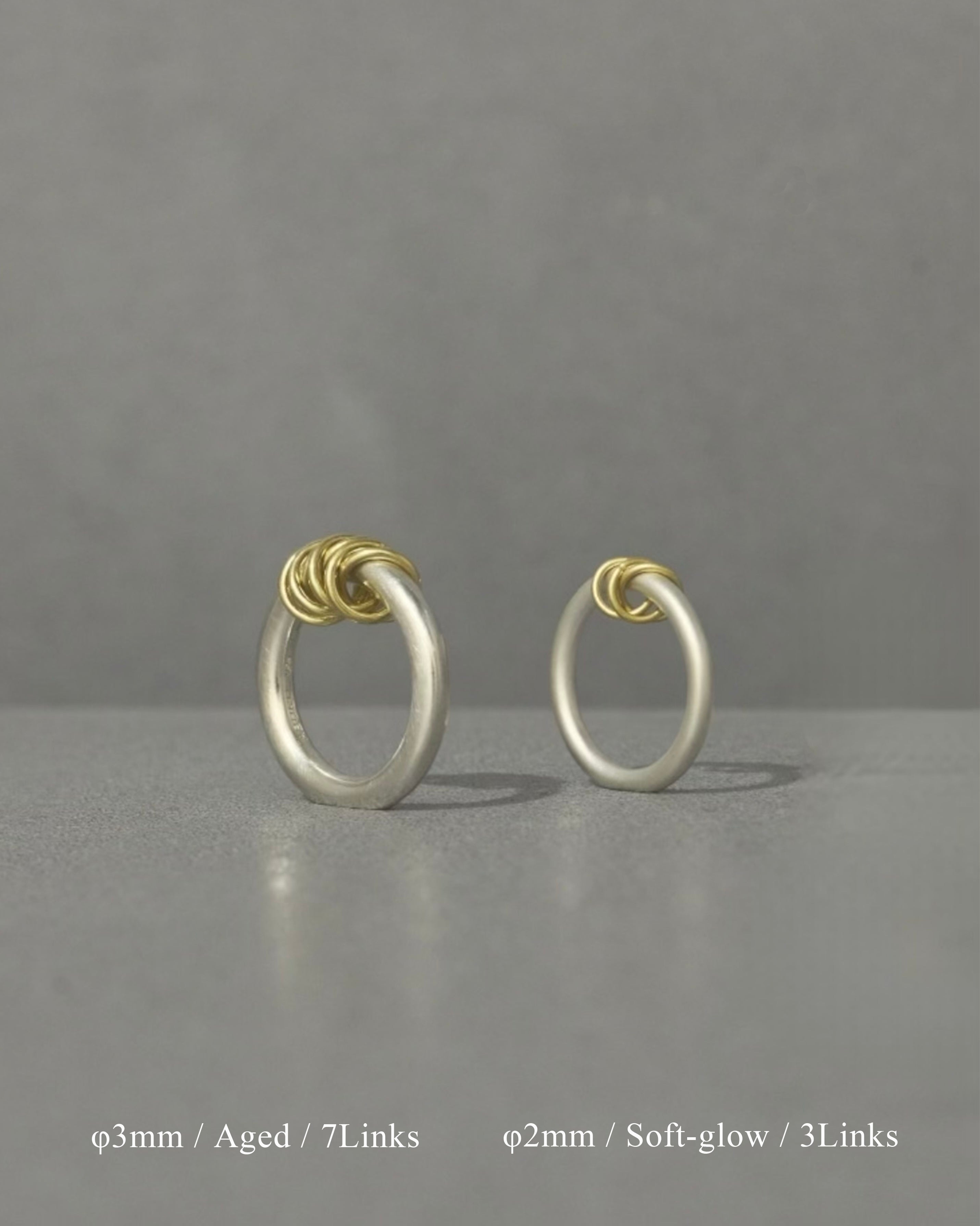 'Linked' ring
